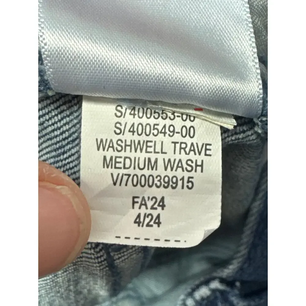 Banana Republic brand banana